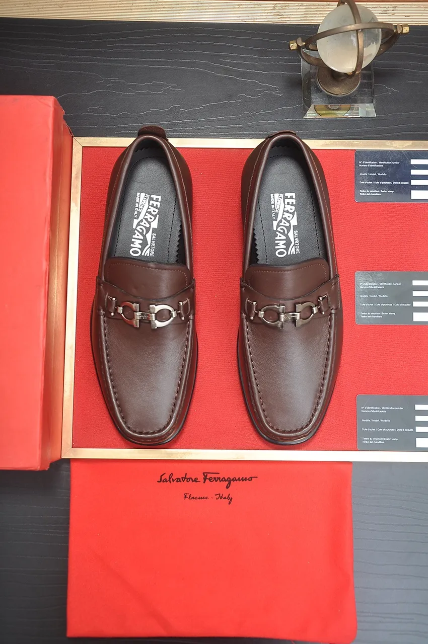 Men's shoes 💰560💶[Ferragamo/Ferragamu] (high-end Niuli) New 🍀 Ferragamo* - top version Ferragamo's classic formal leather shoes! Made of imported original cowhide, the inner top layer is comfortable cowhide lining! Original wear-resistant rubber outsole! High quality products! Code number 38-45 (45 customized)